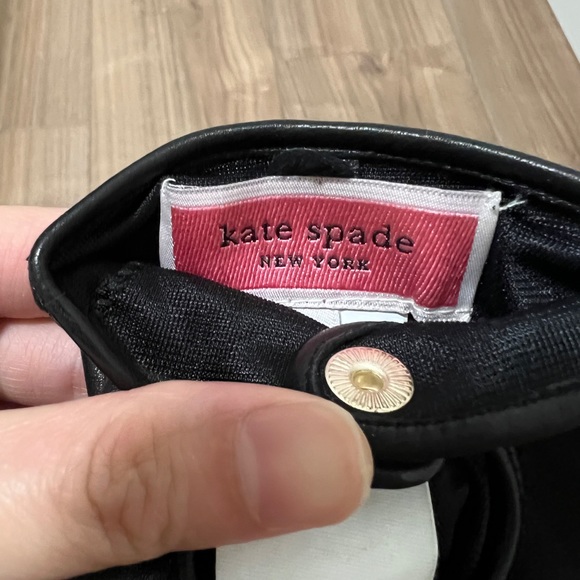Kate Spade Spade Heart Leather Gloves In Black (Size M) - Picture 5 of 5